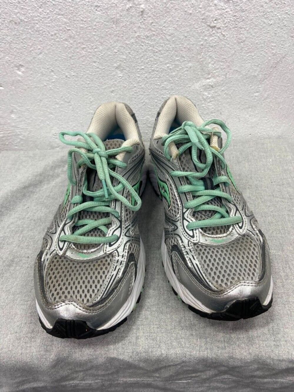 SAUCONY OASIS WOMENS SIZE 8 TRAINING SHOE GRAY GEL PHOENIX INSOLE